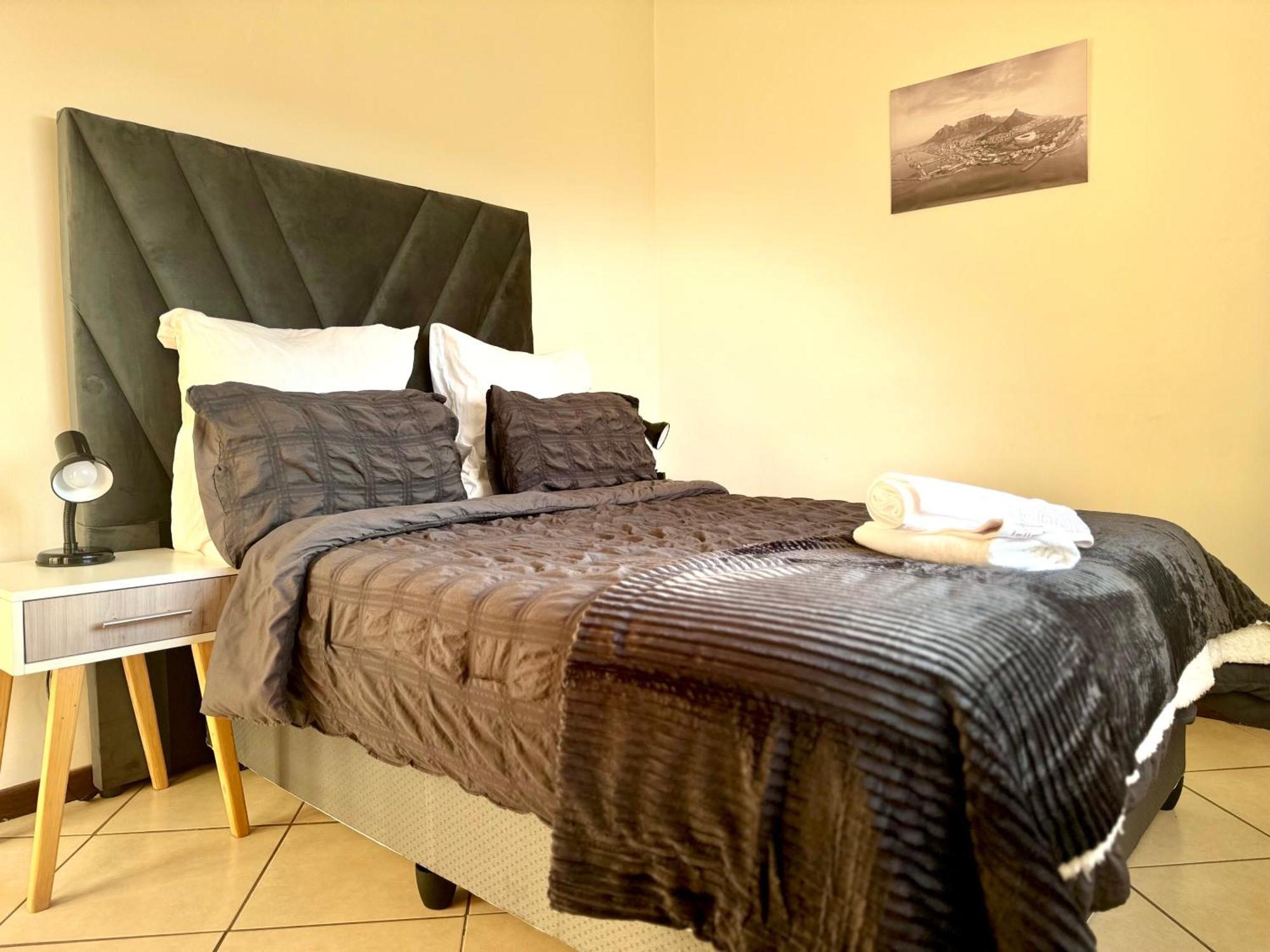 Camps Bay * Midrand